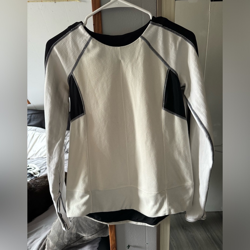 Lululemon Run: Bold in the Cold Long Sleeve